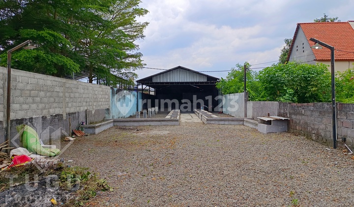 Ruang Usaha Disewakan Jogja Patangpuluhan, dekat Kampus PGRI UPY, Kampus UMY Gamping,Pasar Legi, Pabri Tegel Jujur