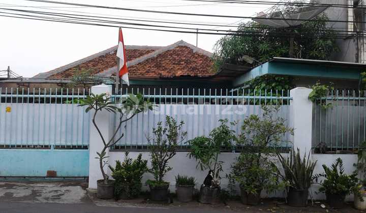 Rumah di Bukit Duri Selatan Tebet Jakarta 2