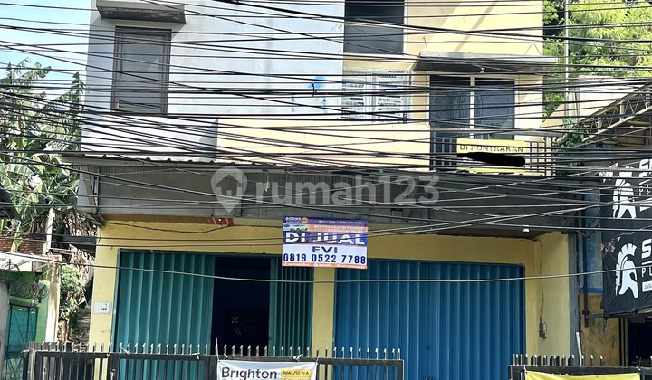 Shop House on Jalan Baru Cipendawa, Bekasi City 1