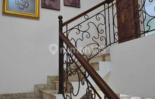 2-Story House in Jatinegara Baru, East Jakarta 2