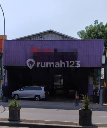 2-Story Commercial Space for Warehouse Showroom in Bekasi City