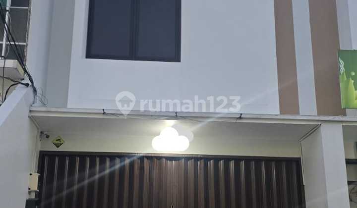 Ruko 2 Lantai 72.0 M² di Harapan Jaya Kota Bekasi