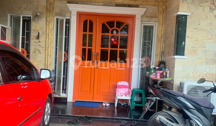 House in Harapan Indah Medan Satria Bekasi