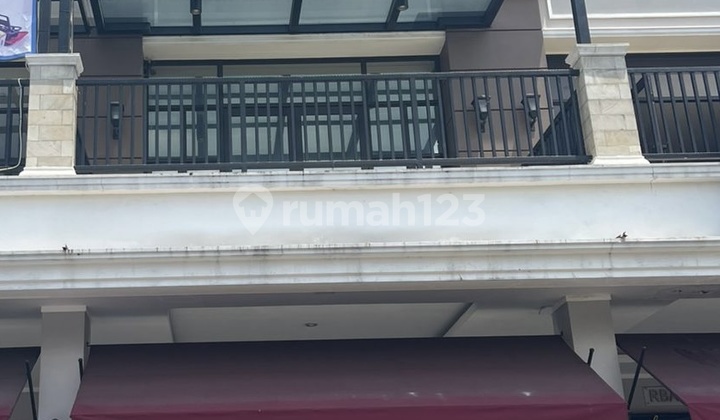 Ruko 3 Lantai di Summarecon Bekasi Kota Bekasi