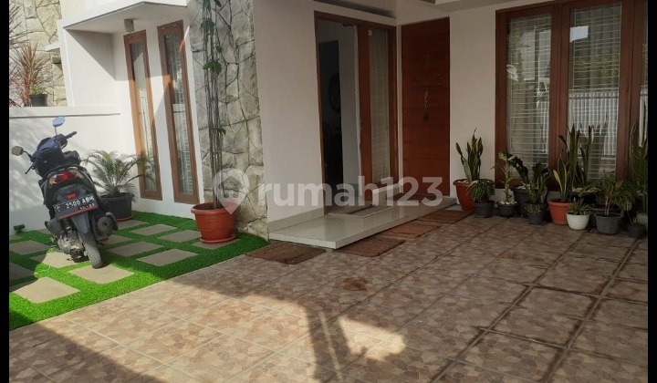 Rumah Luas Harga Minimalis Cisaranten Kulon Bandung