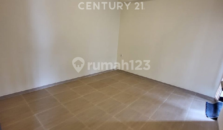 Apartement Sevilla 3 Bedroom Berhadapan dengan Paramadina 2