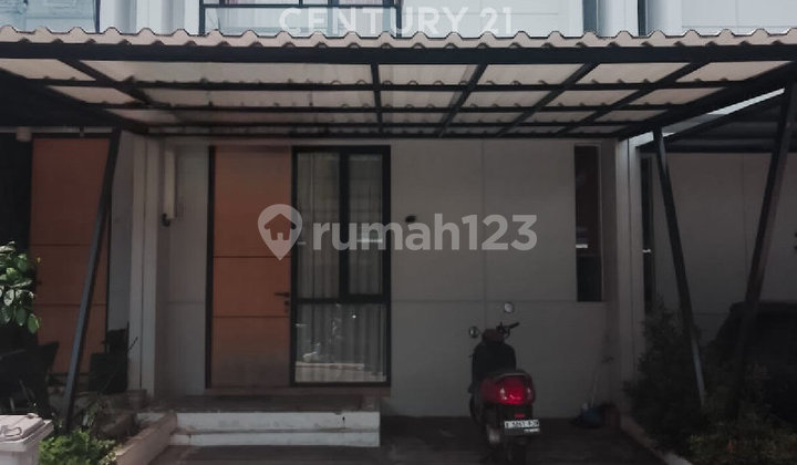 Ready-to-Move-In House at Lippo Cikarang Uptown Cluster Ready-to-Move-In House at Lippo Cikarang Uptown Cluster