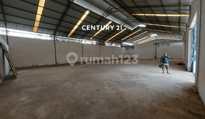 Vacant Land and Ready-to-Use Warehouse in Deli Serdang, Medan