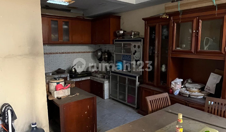 Rumah 2 Lantai Di Cluster Bahama Deltamas 2