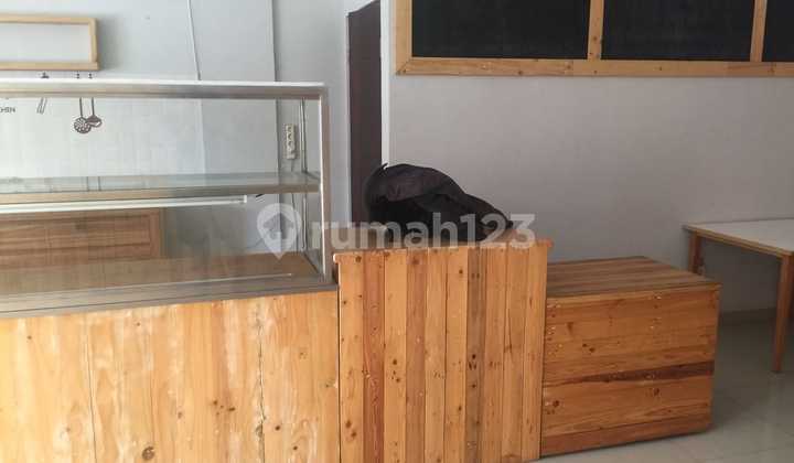 For Sale: HOLIS REGENCY BANDUNG Commercial Building