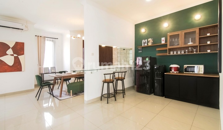 For Rent House Setraduta Near Maranatha, RSH, PVJ, Pasteur Toll Road