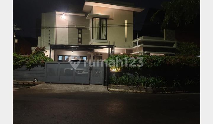 Dijual Cepat Rumah Mewah Ciateul Pusat Kota Bandung