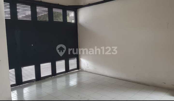 Jual Rumah Premium di Singgasana Dkt Gbi Mekarwangi, Tol Moh.toha 2