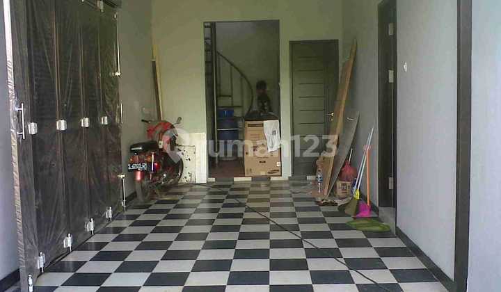 Rumah Setra Duta Bandung Furnished Nyaman 2