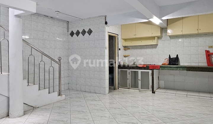 House in Teluk Gong 5x14 Row 2 Cars