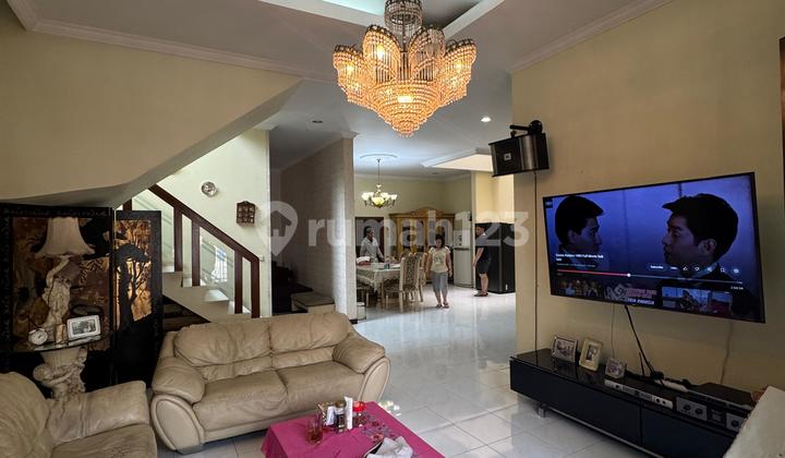 Duta Mas 20x15 Furnished Rumah Mewah