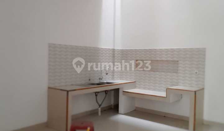 Rumah Bagus Teluk Gong 4,5x15 3lt Full 2