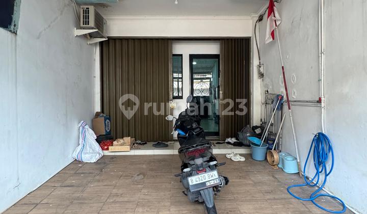 Jelambar Rumah Rapih Bersih 3 1/2 Lantai Shm 2