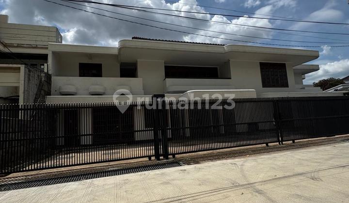 Jual Rumah ( Bekas Kantor) 2