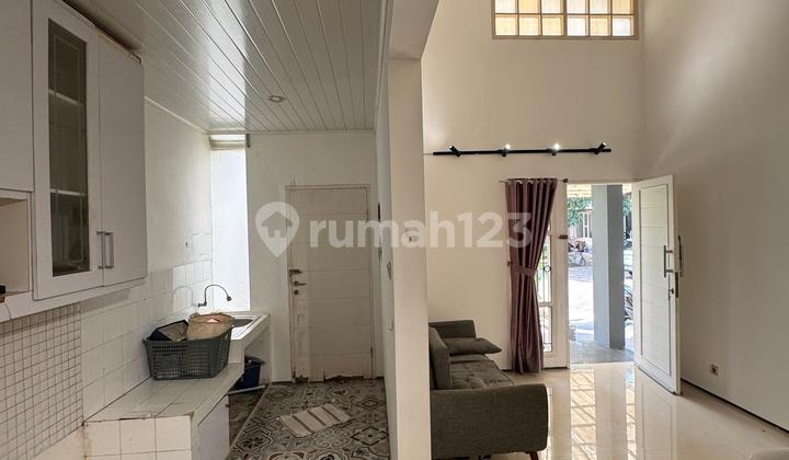 Rumah Siap Huni Semi Furnished Kitchen Set di Bintaro Tangsel