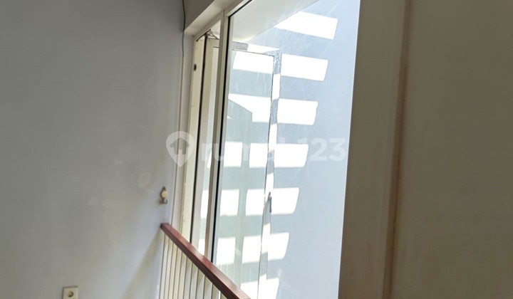 Neat House Inside Cluster with SHM Legality, 3 Bedrooms in Bintaro 2