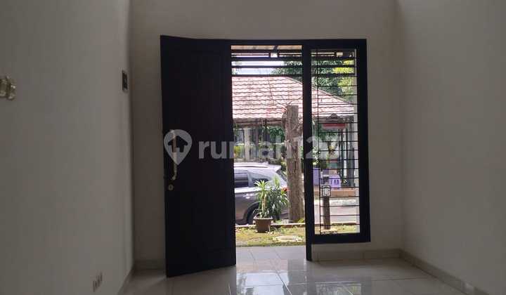 Quick House for Rent in Graha Raya Bintaro Quick House for Rent in Graha Raya Bintaro