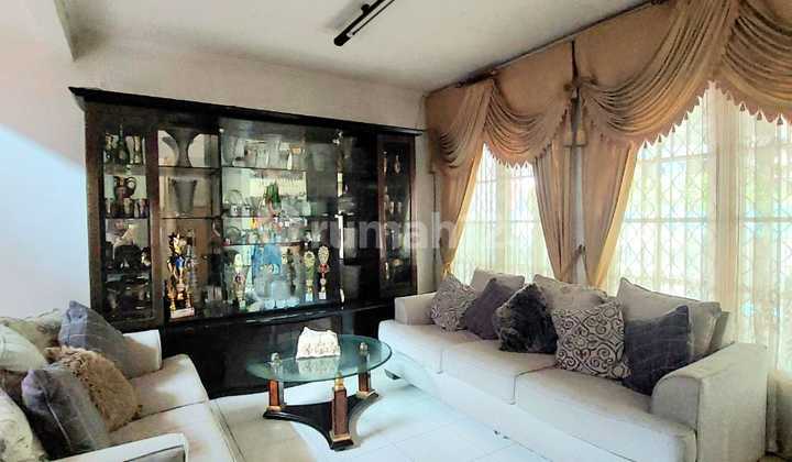 Rumah Lokasi Strategis Pinggir Jalan Raya Bintaro Jaya Sektor 9 Cocok Buat Usaha Rumah Lokasi Strategis Pinggir Jalan Raya Bintaro Jaya Sektor 9 Cocok Buat Usaha