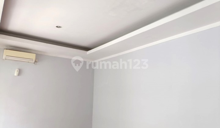 Neat House Ready to Live In, 2-Story Building 3 Bedrooms, Bintaro Tangsel 2