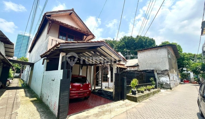 Rumah Asri Siap Huni di Pancoran Jakarta Selatan Rumah Asri Siap Huni di Pancoran Jakarta Selatan