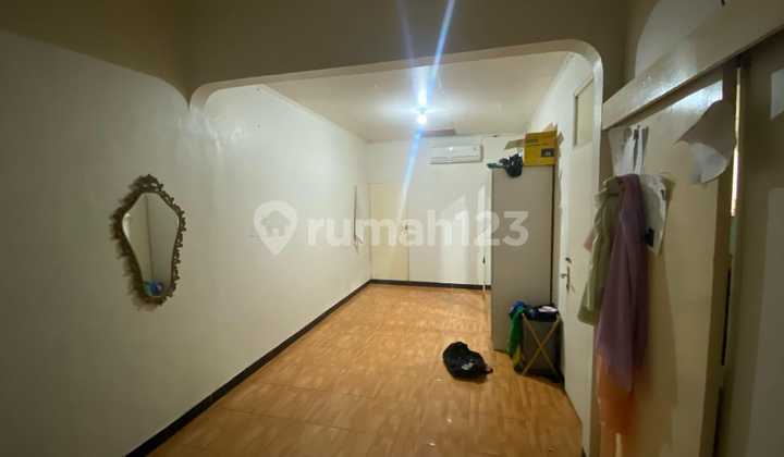 1.5-Story Cul-de-sac House in Sector 2 Bintaro, South Jakarta 2