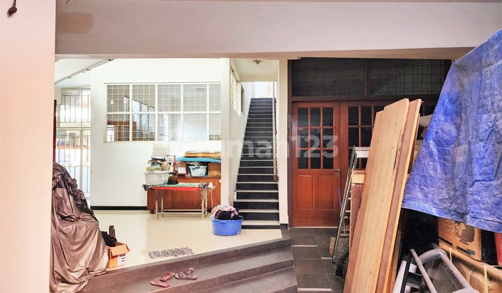 Rumah Bagus Posisi Hook Asri di Bintaro Jaya