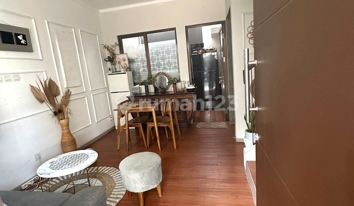 Rumah Bagus dan Minimalis Cantik Graha Raya Rumah Bagus dan Minimalis Cantik Graha Raya