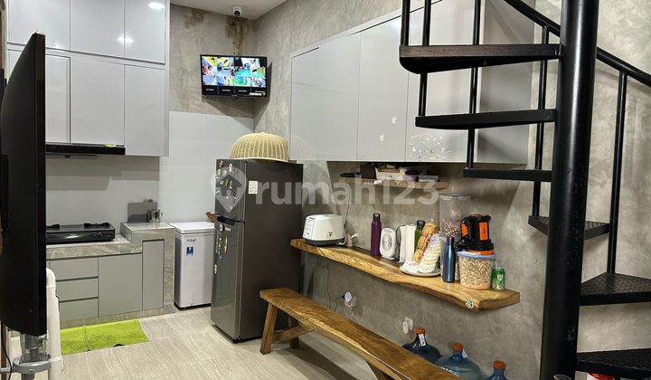 House with Warehouse, Prayer Room, Private Pool in Bintaro Tangsel House with Warehouse, Prayer Room, Private Pool in Bintaro Tangsel