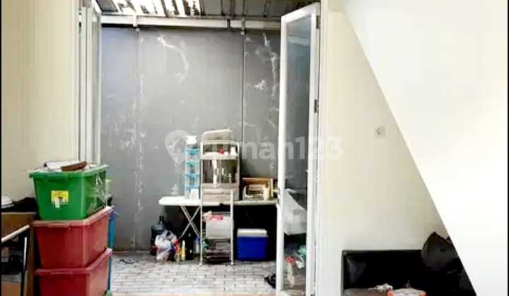 Neat House Ready to Live In, Strategic Location Graha Raya 2