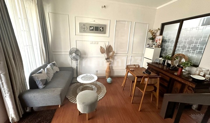 Rumah Bagus dan Minimalis Cantik Graha Raya 2