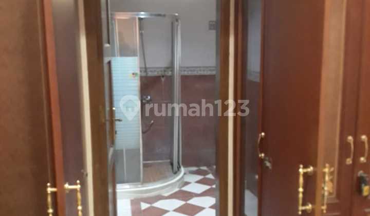 Rumah 5 Kamar 2 Lantai SHM Harga NJOP di Pondok Indah, Jaksel 2
