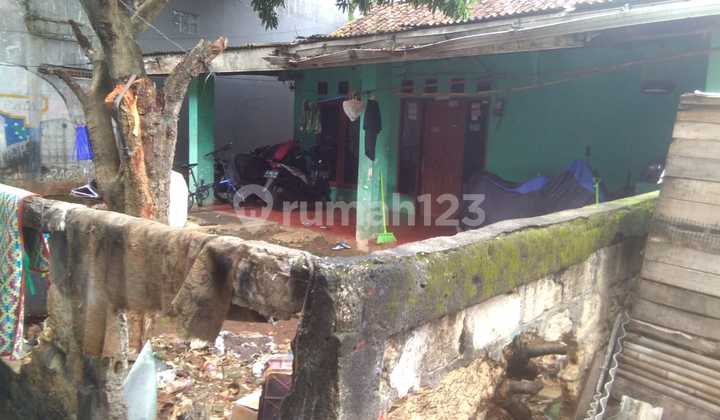 Rumah Harus di Renovasi di Daerah Cipulir