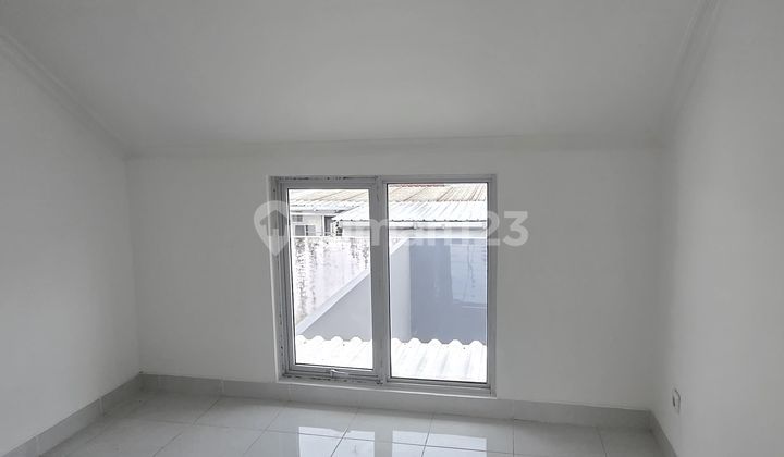 For Rent House with AC in Amalfi Cluster, Gading Serpong