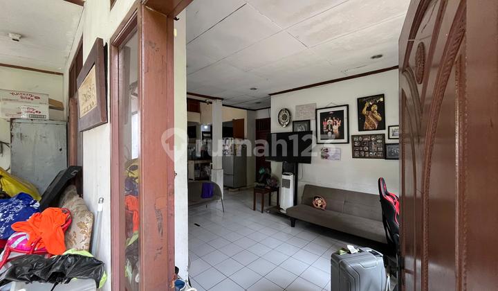 Rumah Lokasi Bagus dan Luas Butuh Renov di Bintaro Jaya 2