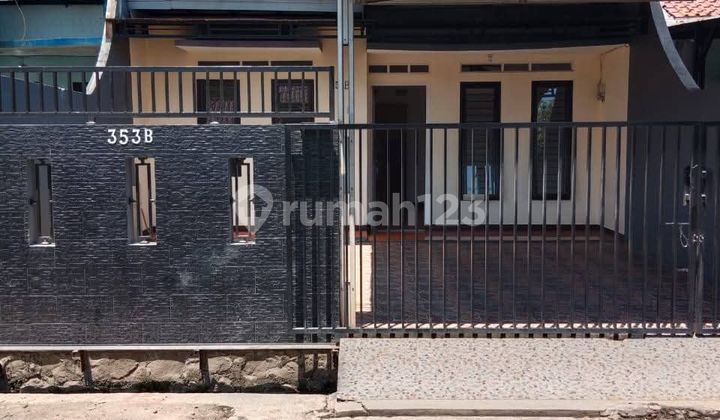 Rumah Asri dan Nyaman Lokasi di Tangerang Selatan