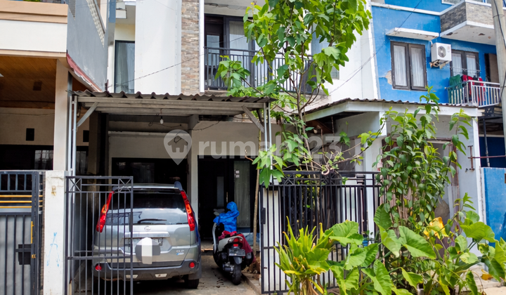 Rumah Mewah di Cakung Jakarta Timur Didalam Perumahan Aman 24 Jam Sangat Dekat dengan Mall, Sekolah dan Akses Tol