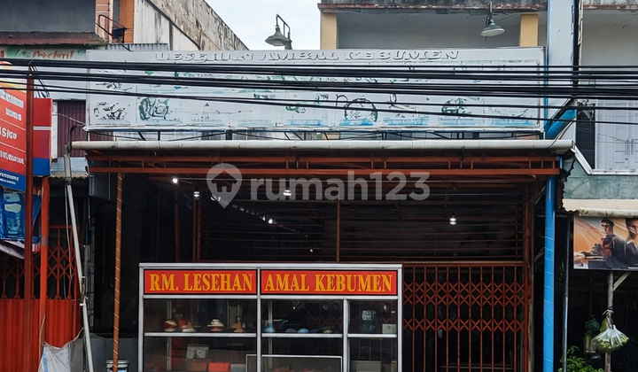 Rumah Plus Ruang Usaha di Pinggir Jalan Utama Sangat Dekat dengan Pusat Kota Pontianak