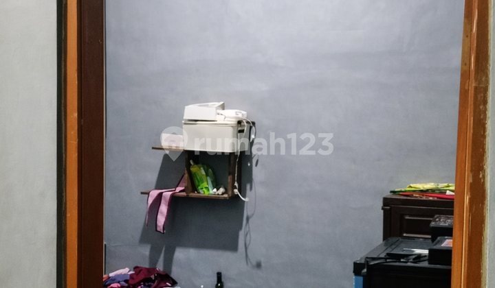 Rumah 2 Lantai di Tengah Kota Surakarta, di Belakang Kampus Uns, Lokasi yang Strategis 2