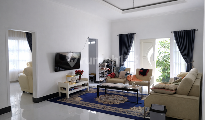 Luxury House in Kendari Urban Area Close to Offices Luxury House in Kendari Urban Area Close to Offices