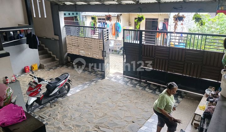Rumah Siap Huni 2 Lantai, Lokasi Strategis di Kawasan Bsb 2