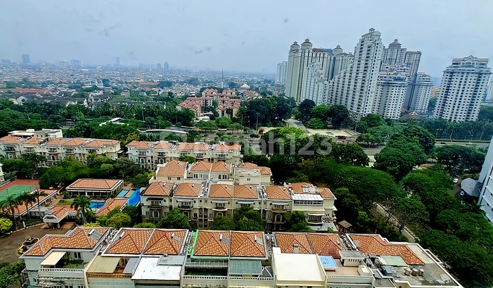 SPRINGHILL KEMAYORAN APARTMENT GOLF VIEW NEAR TOLL AND PRJ 2-STORY DUPLEX