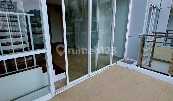 Apartemen Springhill Kemayoran 2 Kmr 2 Lantai Balkon Besar Bs KPR 2