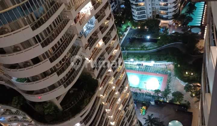 Apartemen Springhill Kemayoran Private Lift Furnish Dekat Golf 2