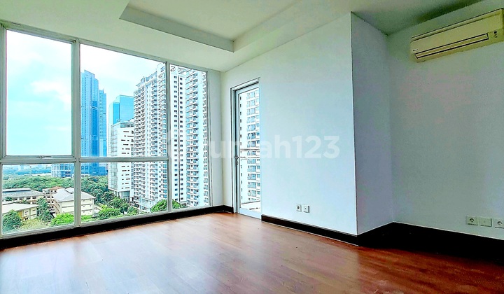 SPRINGHILL KEMAYORAN APARTMENT WITH GOLF VIEW NEAR PRJ AND GANDHI SCHOOL 2
