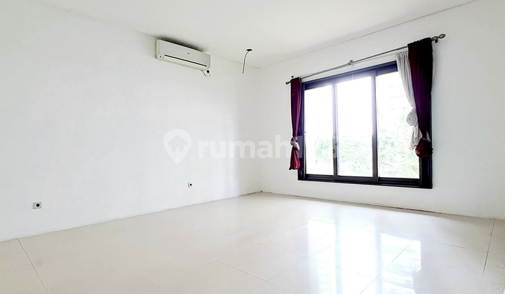 Rumah 4 Lantai di Springhill Golf Residence Kemayoran Dekat Toll 2